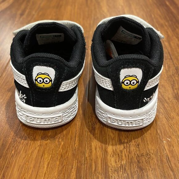 Minions Puma Sneakers - Picture 3 of 6